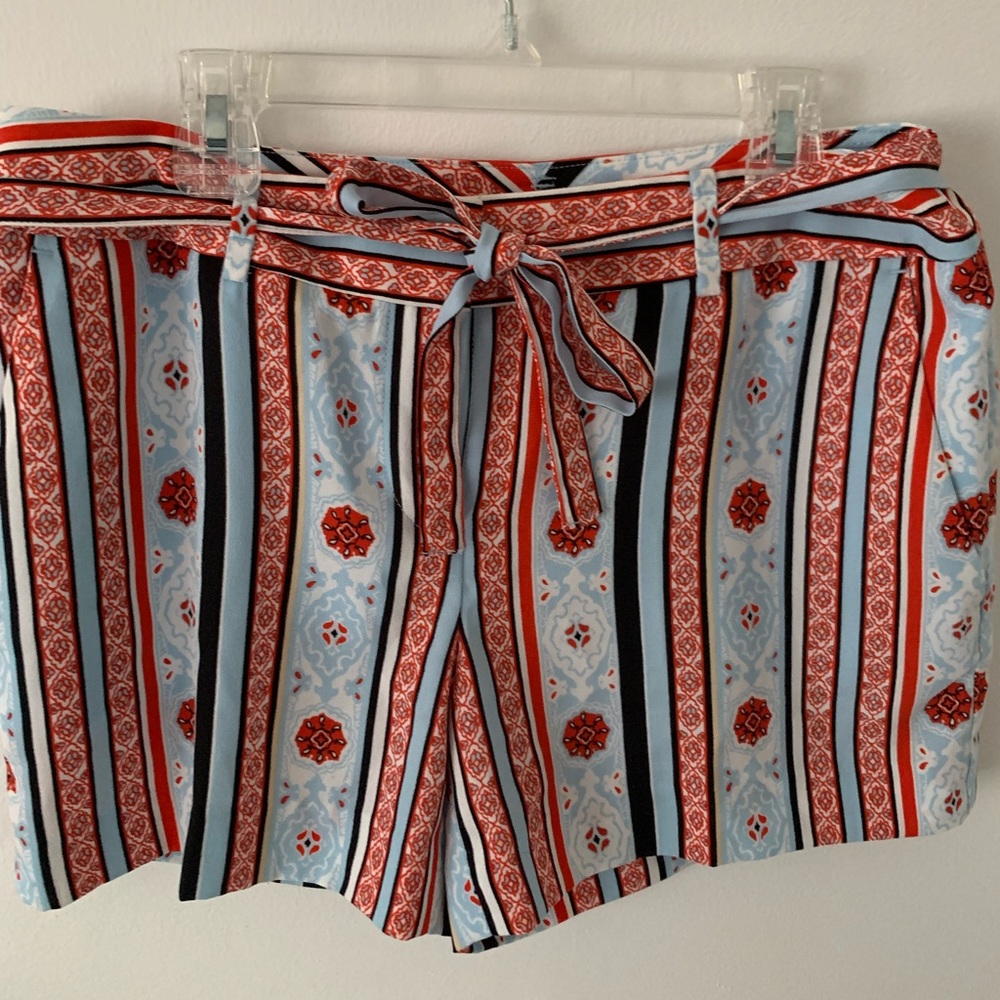Loft patterned shorts